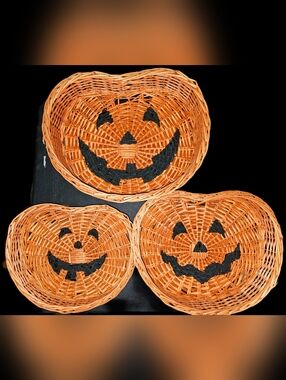 Pumpkin Shaped Nesting Baskets Painted Woven Orange And Black Halloween Fall